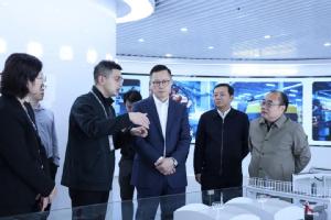 國家數(shù)據(jù)局副局長沈竹林調(diào)研華工科技